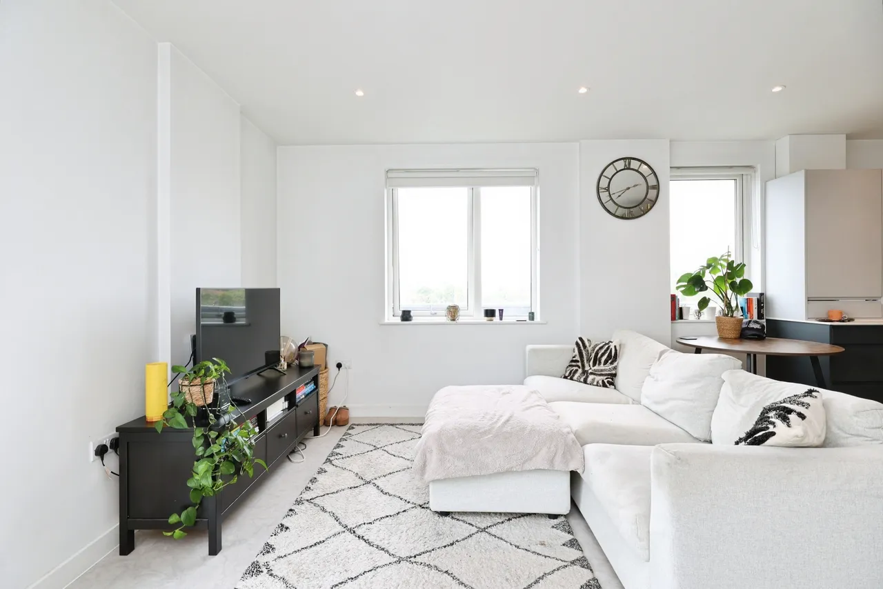 Parva Grove, Greenford, UB6, photo 2