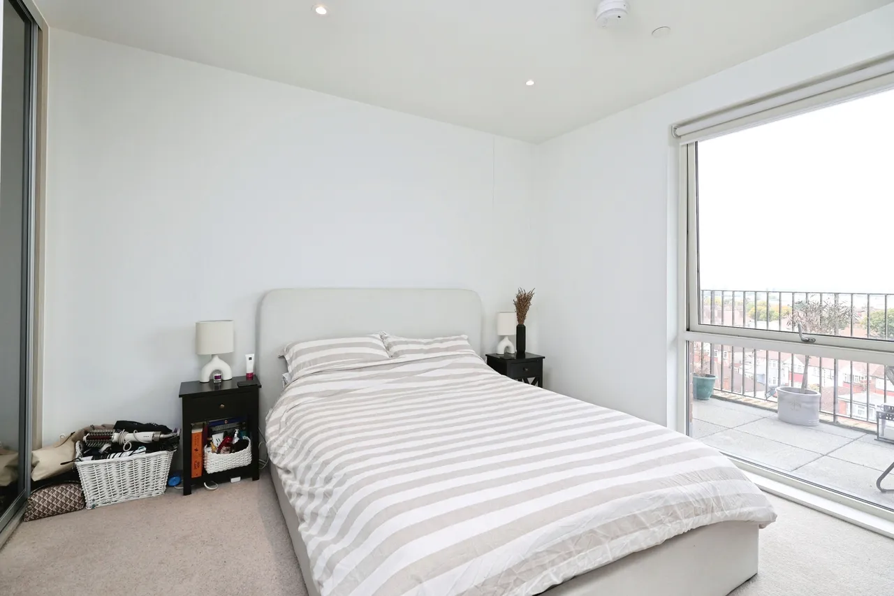 Parva Grove, Greenford, UB6, photo 8