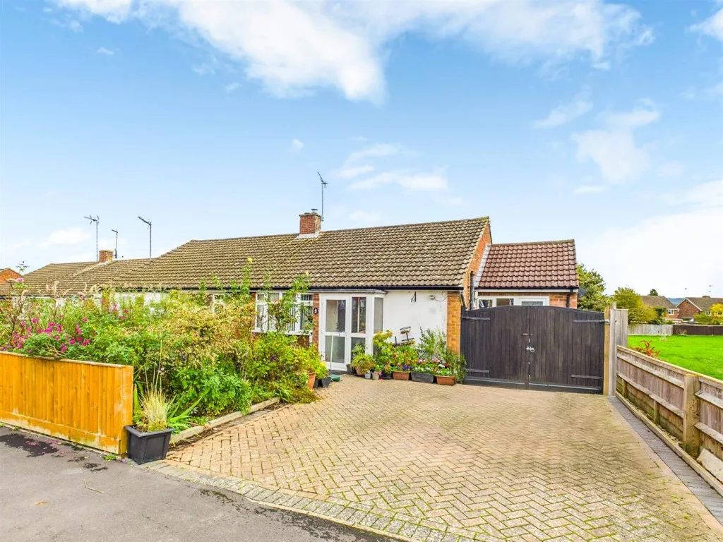 2 bed house for sale, Welbeck Avenue, Bedgrove