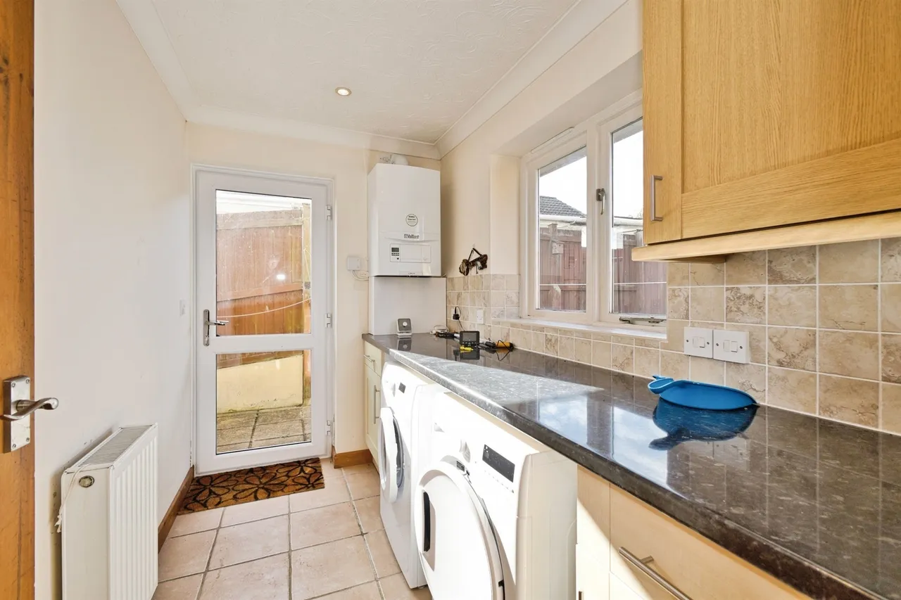 Beaconfield Road, Yeovil, photo 7