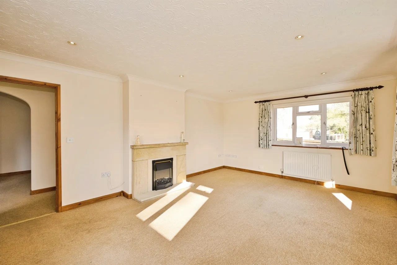 Beaconfield Road, Yeovil, photo 2