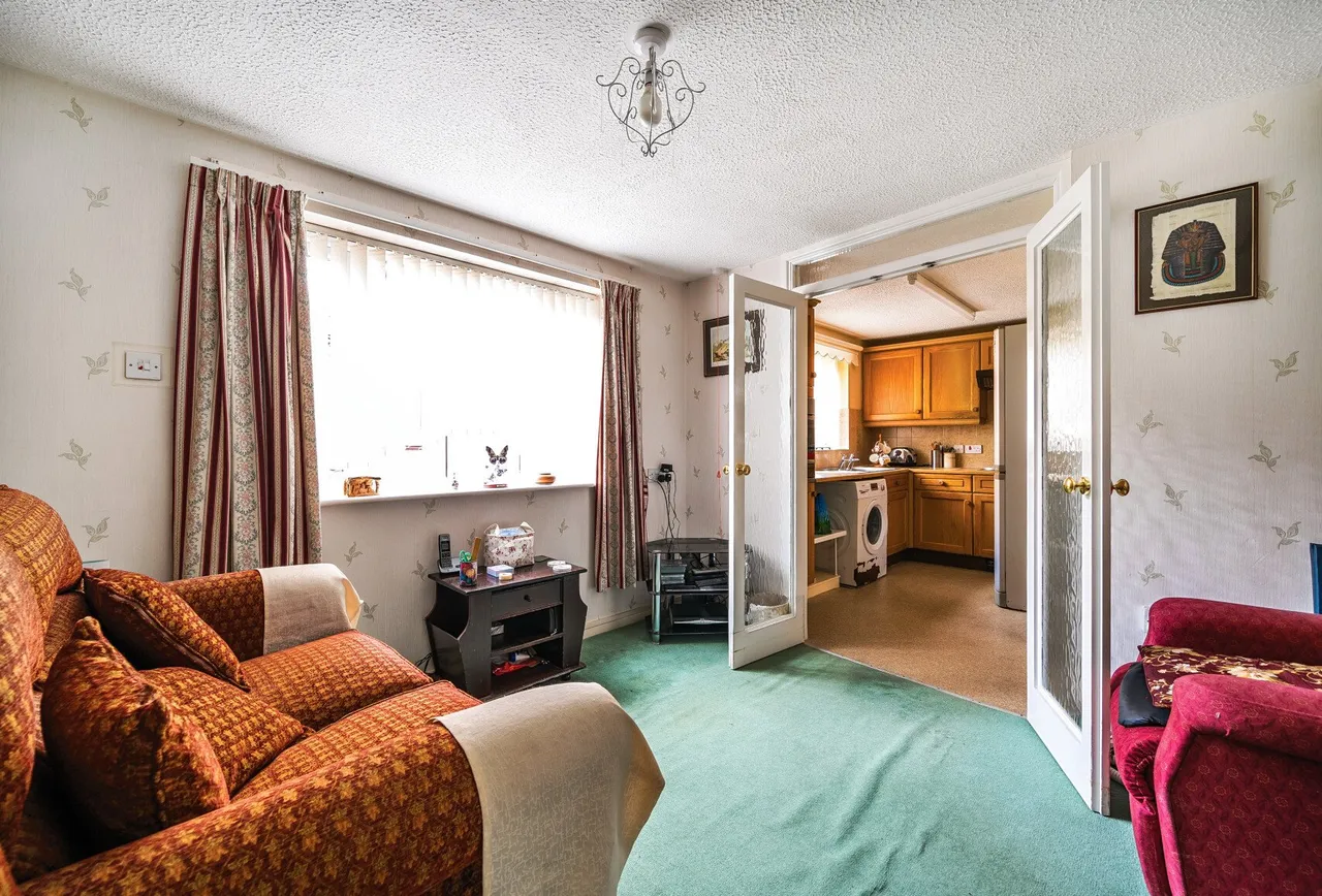 Avondale Court, Bristol, Long Beach Road, BS30 9FB, photo 9
