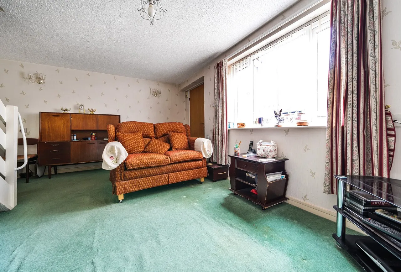 Avondale Court, Bristol, Long Beach Road, BS30 9FB, photo 2