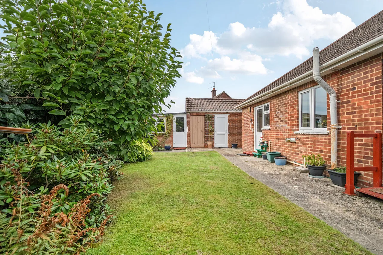 Queens Road, Devizes, SN10, photo 16
