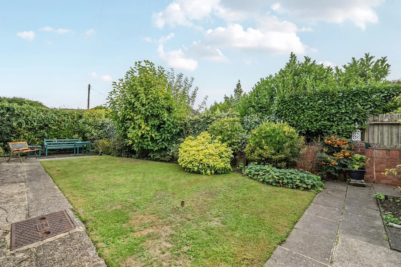 Queens Road, Devizes, SN10, photo 2