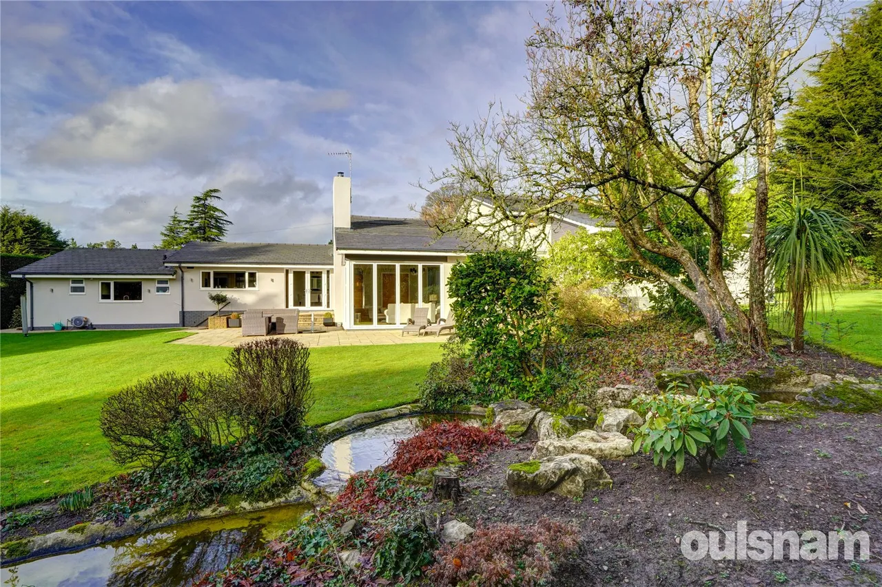 Blakesfield Drive, Barnt Green, Birmingham, Worcestershire, B45 8JT, photo 29