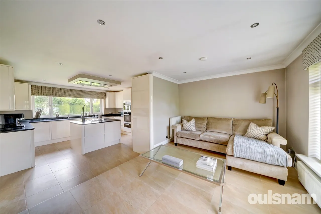 Blakesfield Drive, Barnt Green, Birmingham, Worcestershire, B45 8JT, photo 14