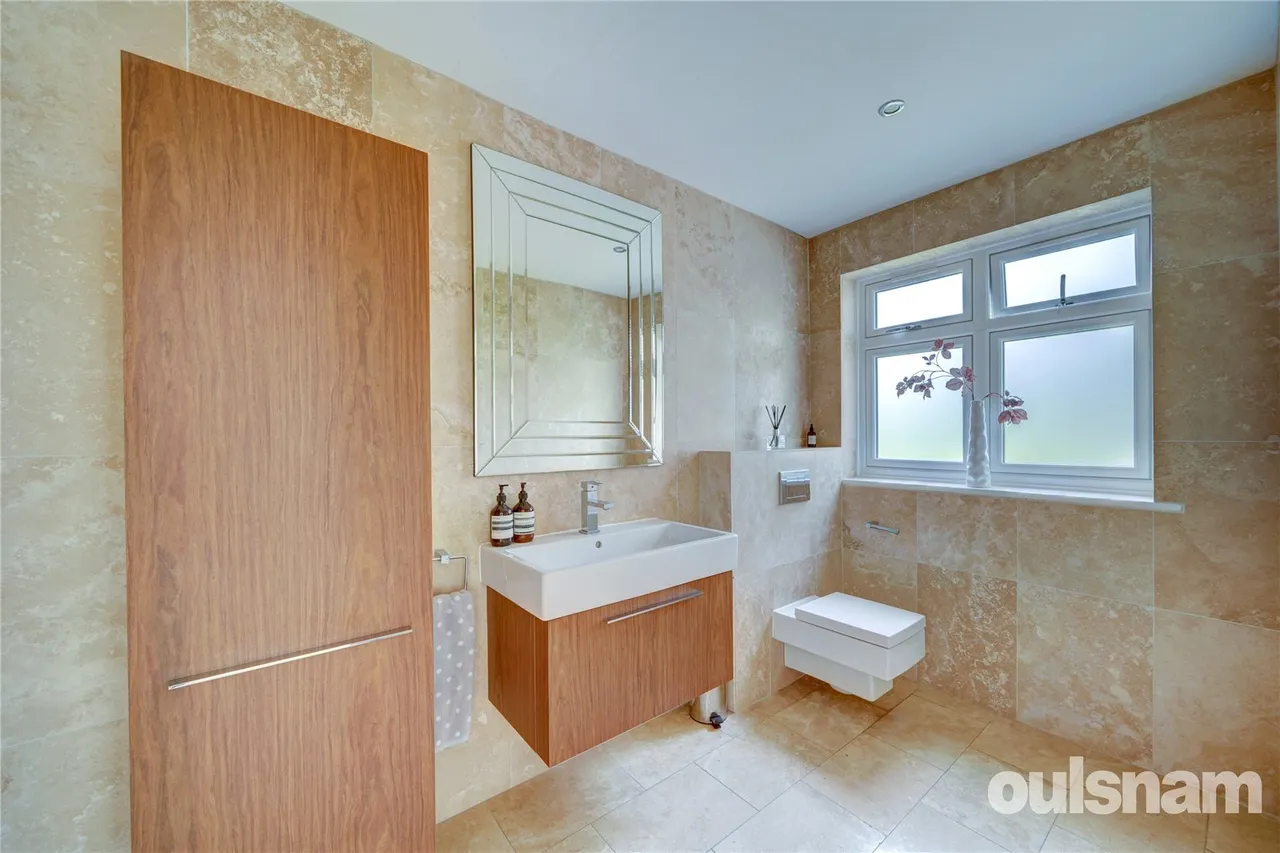 Blakesfield Drive, Barnt Green, Birmingham, Worcestershire, B45 8JT, photo 16