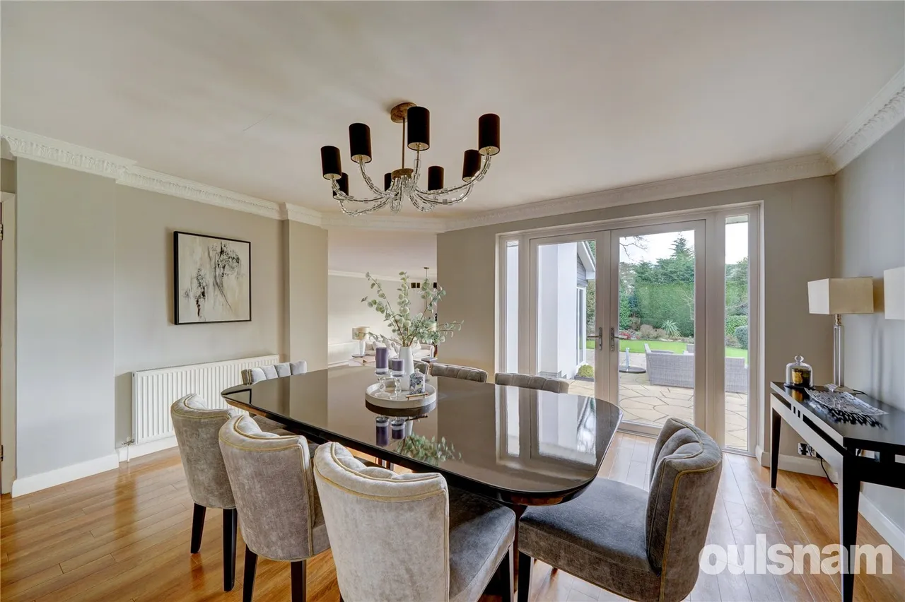 Blakesfield Drive, Barnt Green, Birmingham, Worcestershire, B45 8JT, photo 3