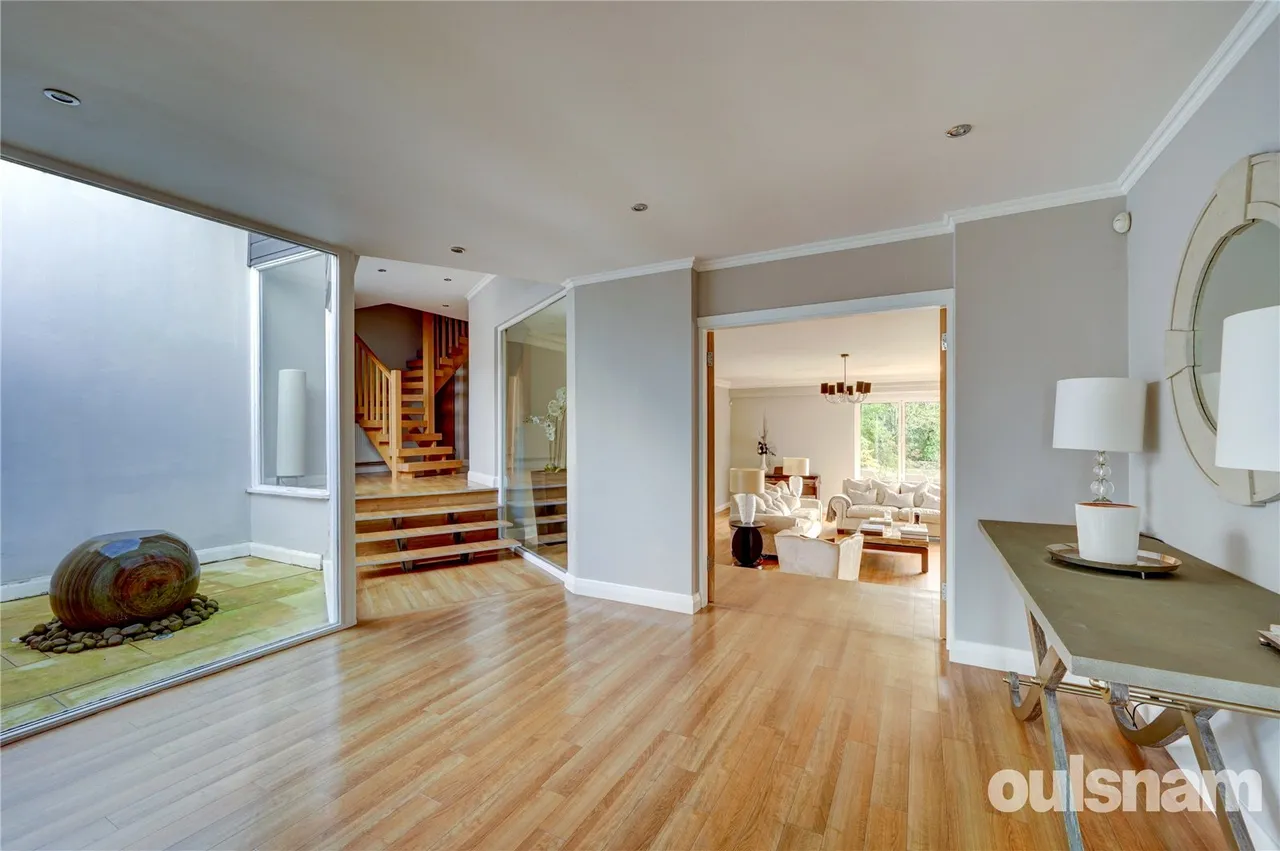 Blakesfield Drive, Barnt Green, Birmingham, Worcestershire, B45 8JT, photo 5
