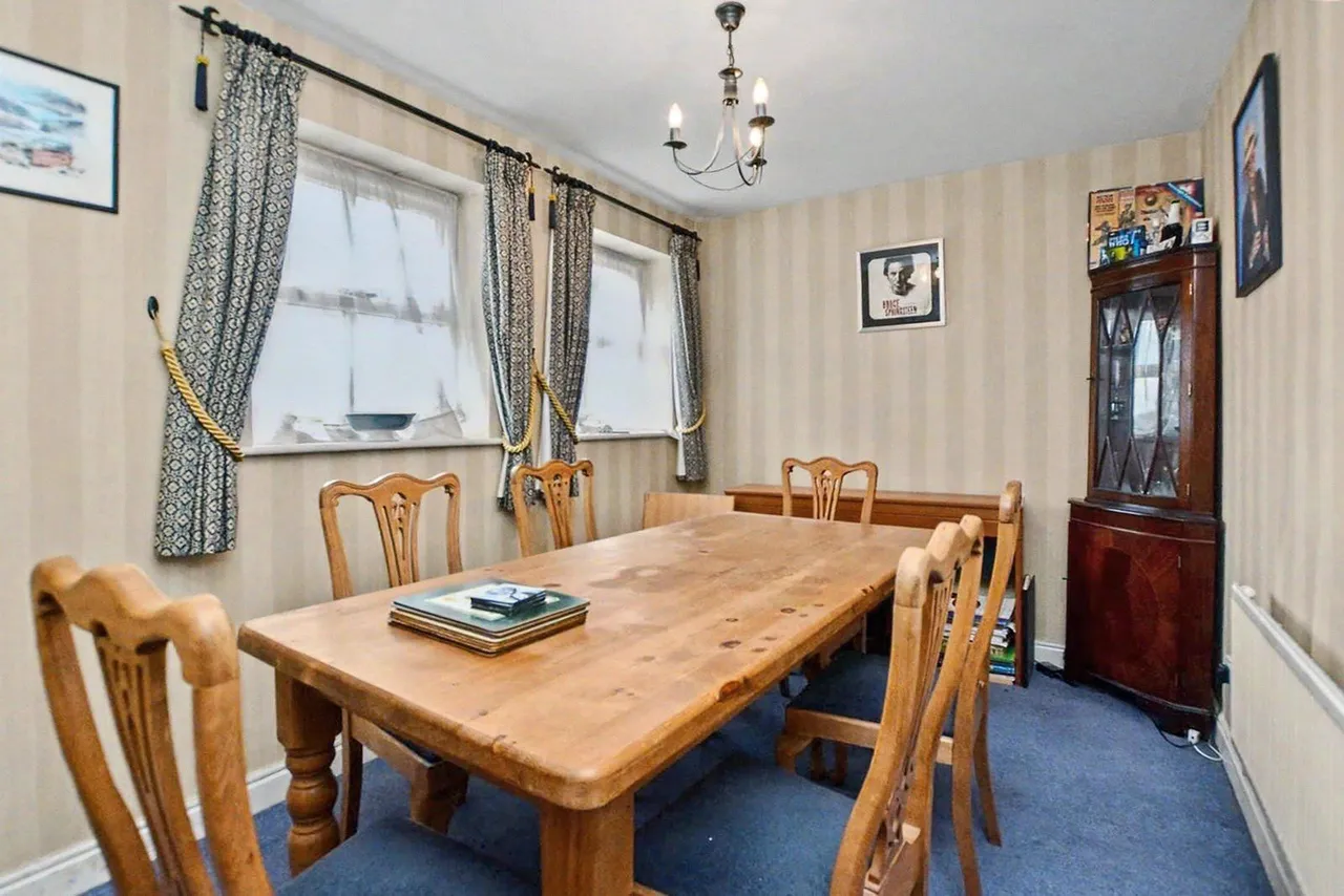 Moorland View, Rodley, LS13, photo 4