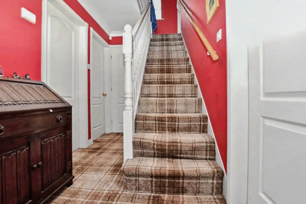 Moorland View, Rodley, LS13, photo 11