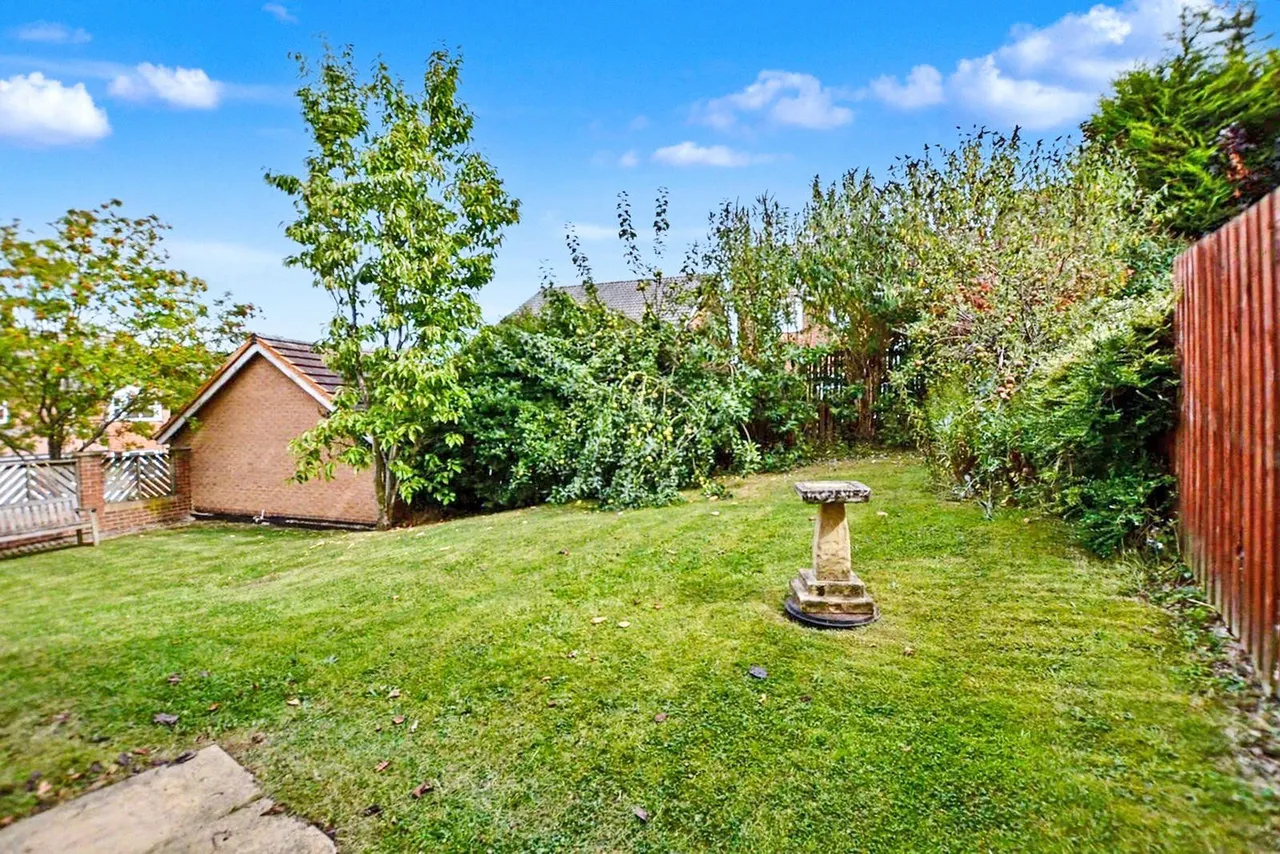 Moorland View, Rodley, LS13, photo 21
