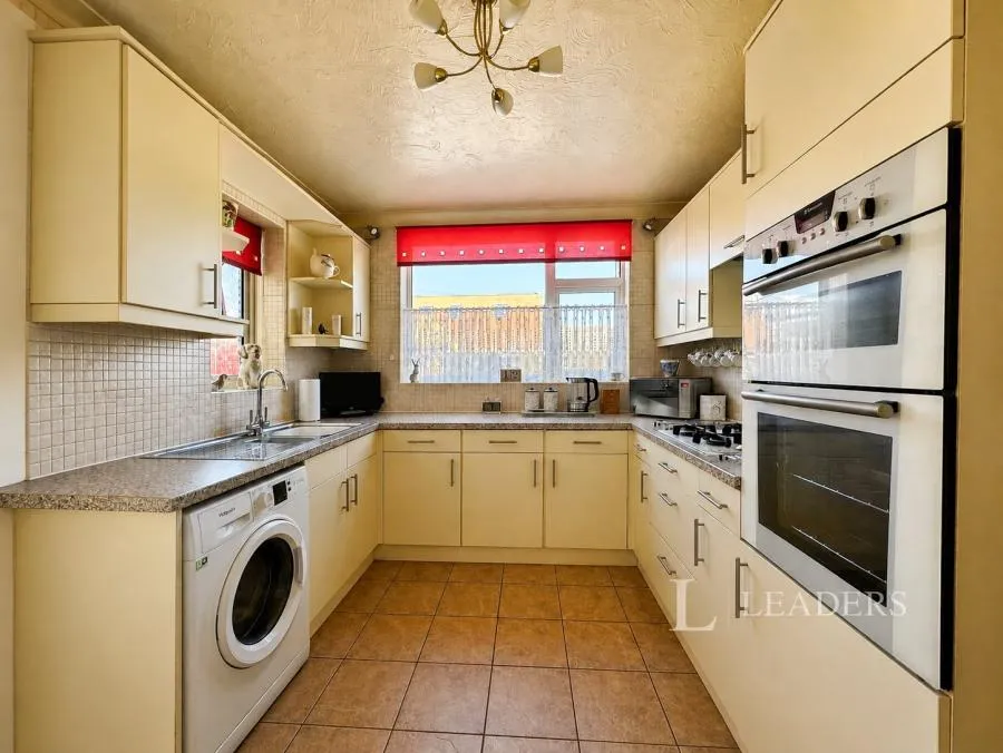 Preston Road, Holland-on-Sea, CO15, photo 10