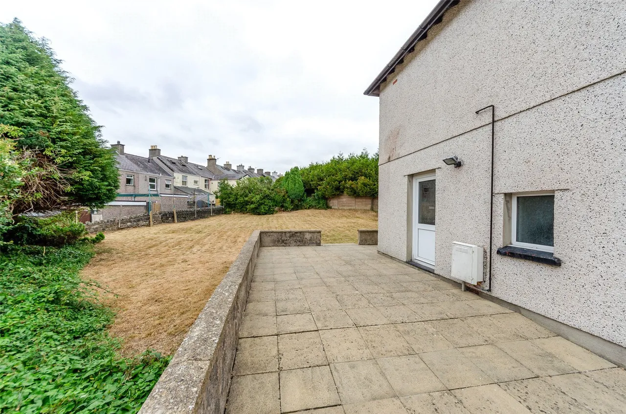 Bro Helen, Caernarfon, LL55, photo 6