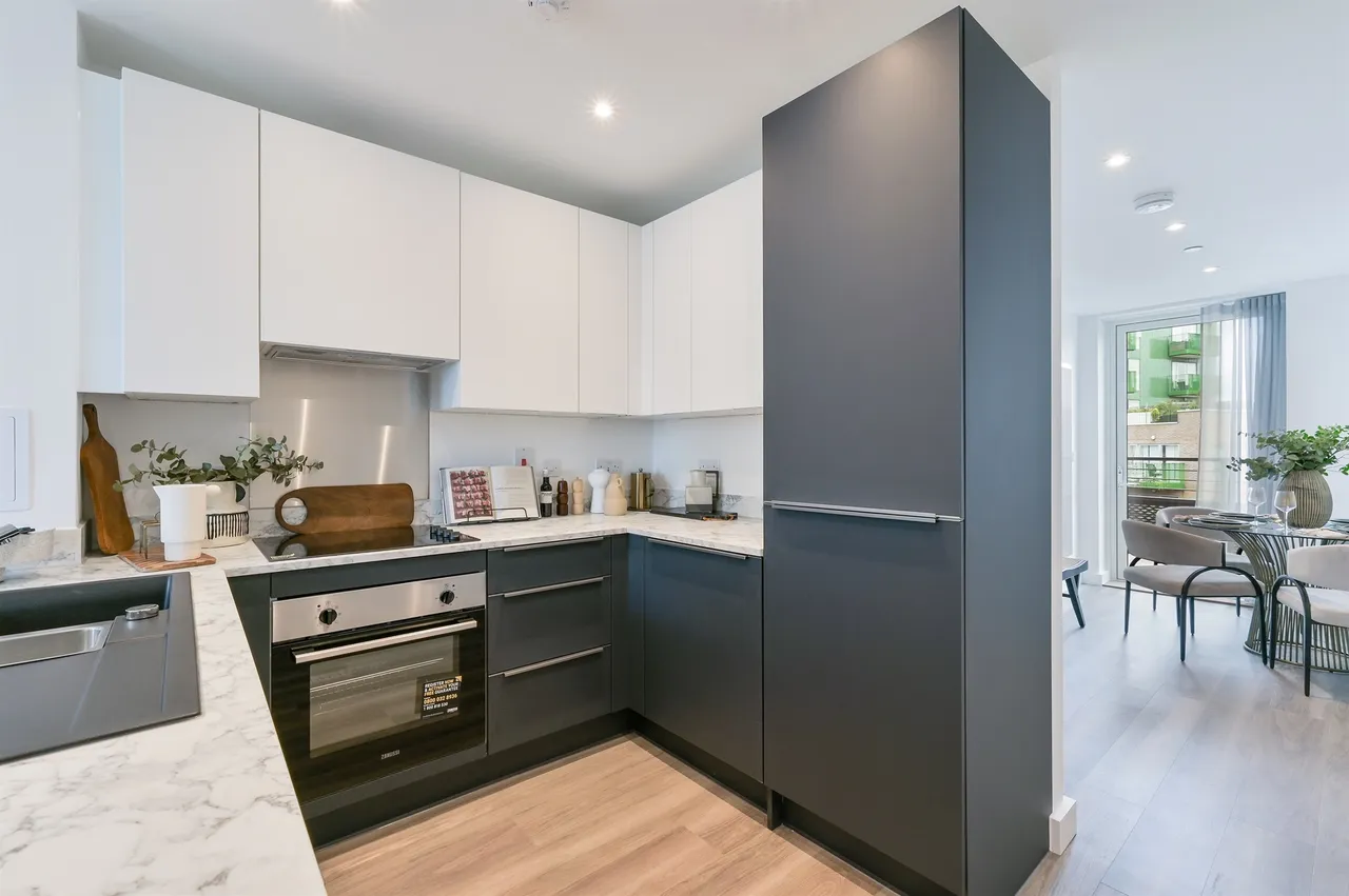 2 bed flat for sale — The Restorey, 4d Central Way, London, Nw10