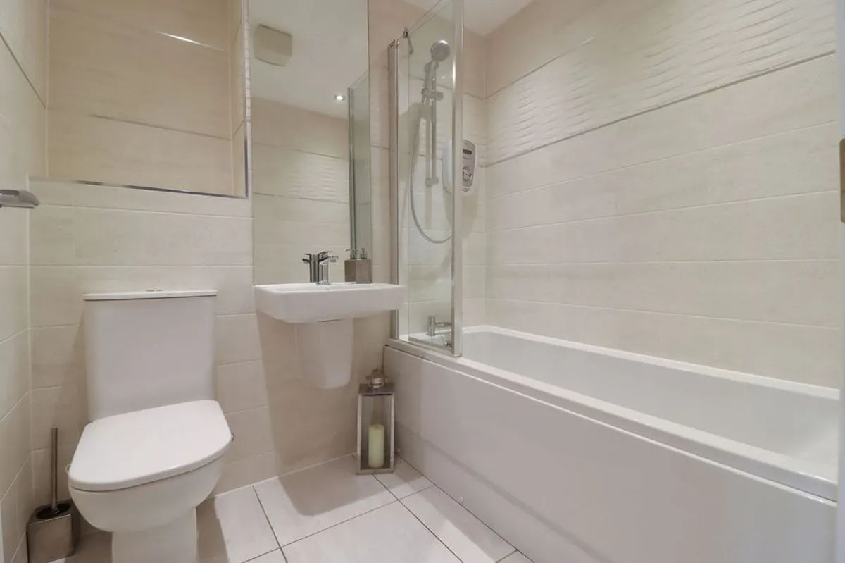 Rotherham, S62, photo 14