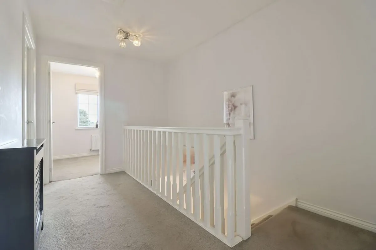 Rotherham, S62, photo 9