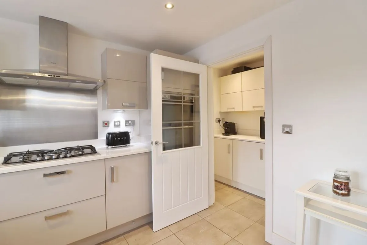 Rotherham, S62, photo 5