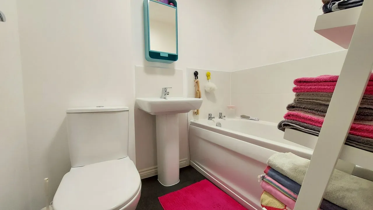 Taunton Road, Bourne, PE10, photo 17