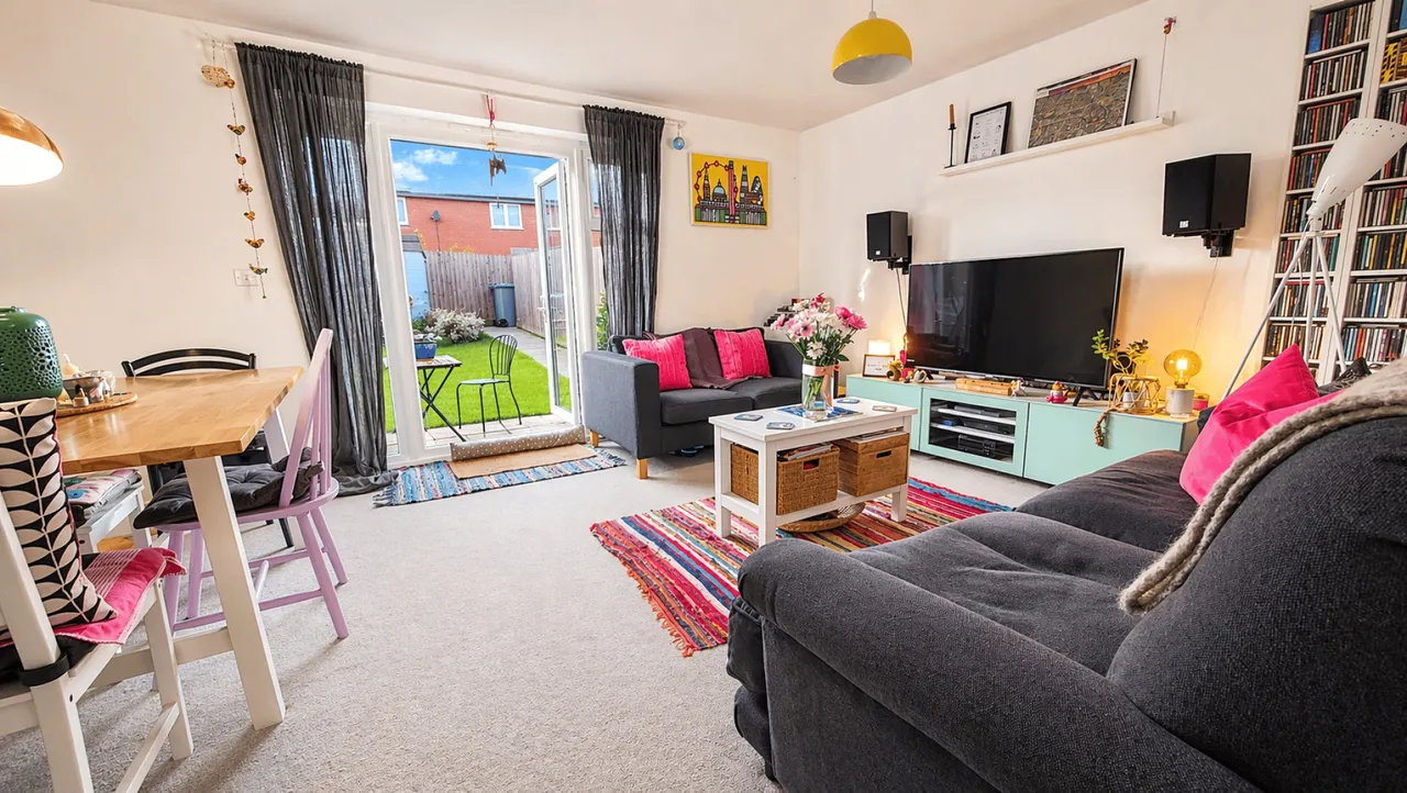 Taunton Road, Bourne, PE10, photo 2