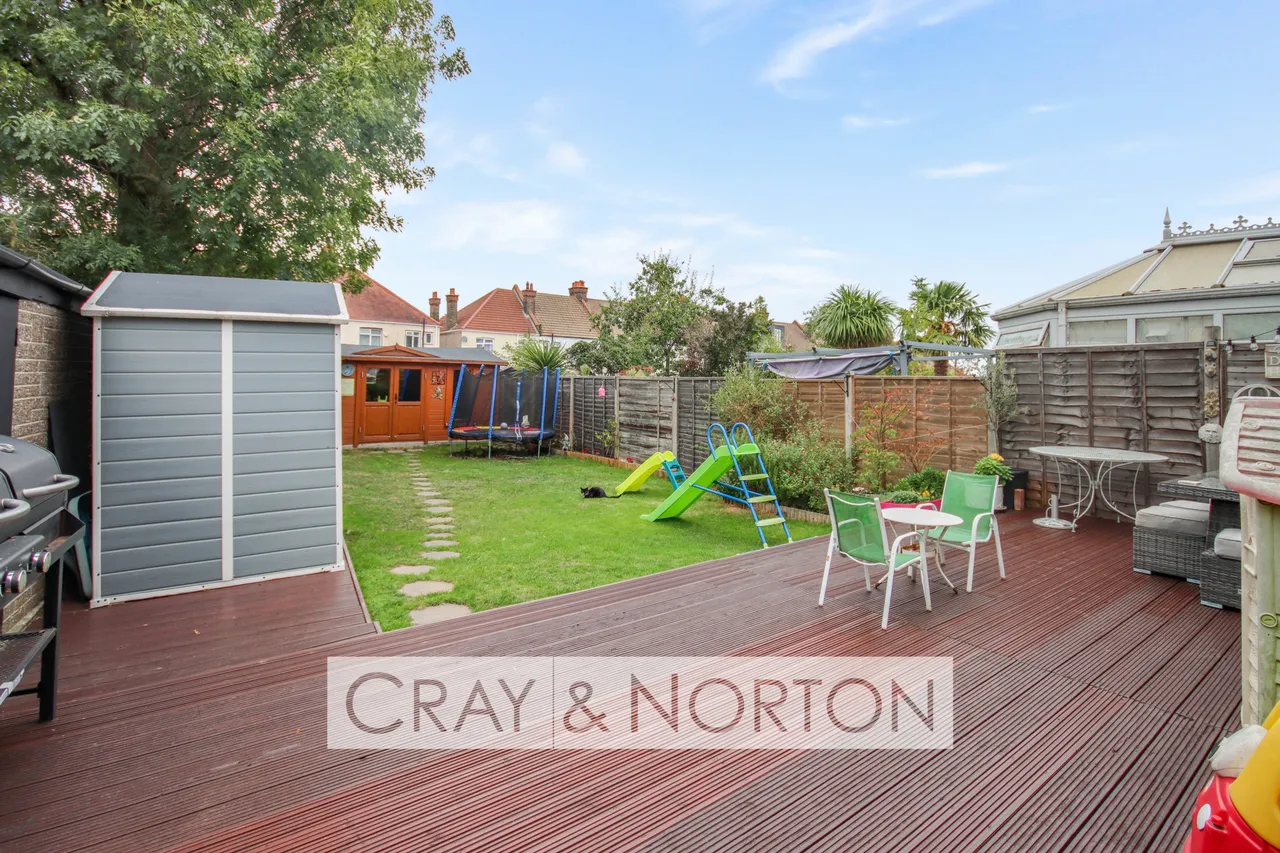 Glenthorne Avenue, Shirley Park, CR0, photo 16