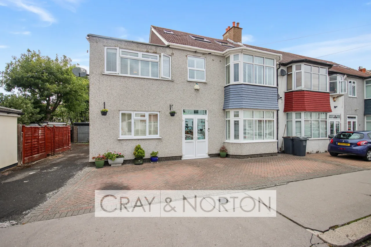7 bed house for sale, Glenthorne Avenue, Shirley Park, CR0