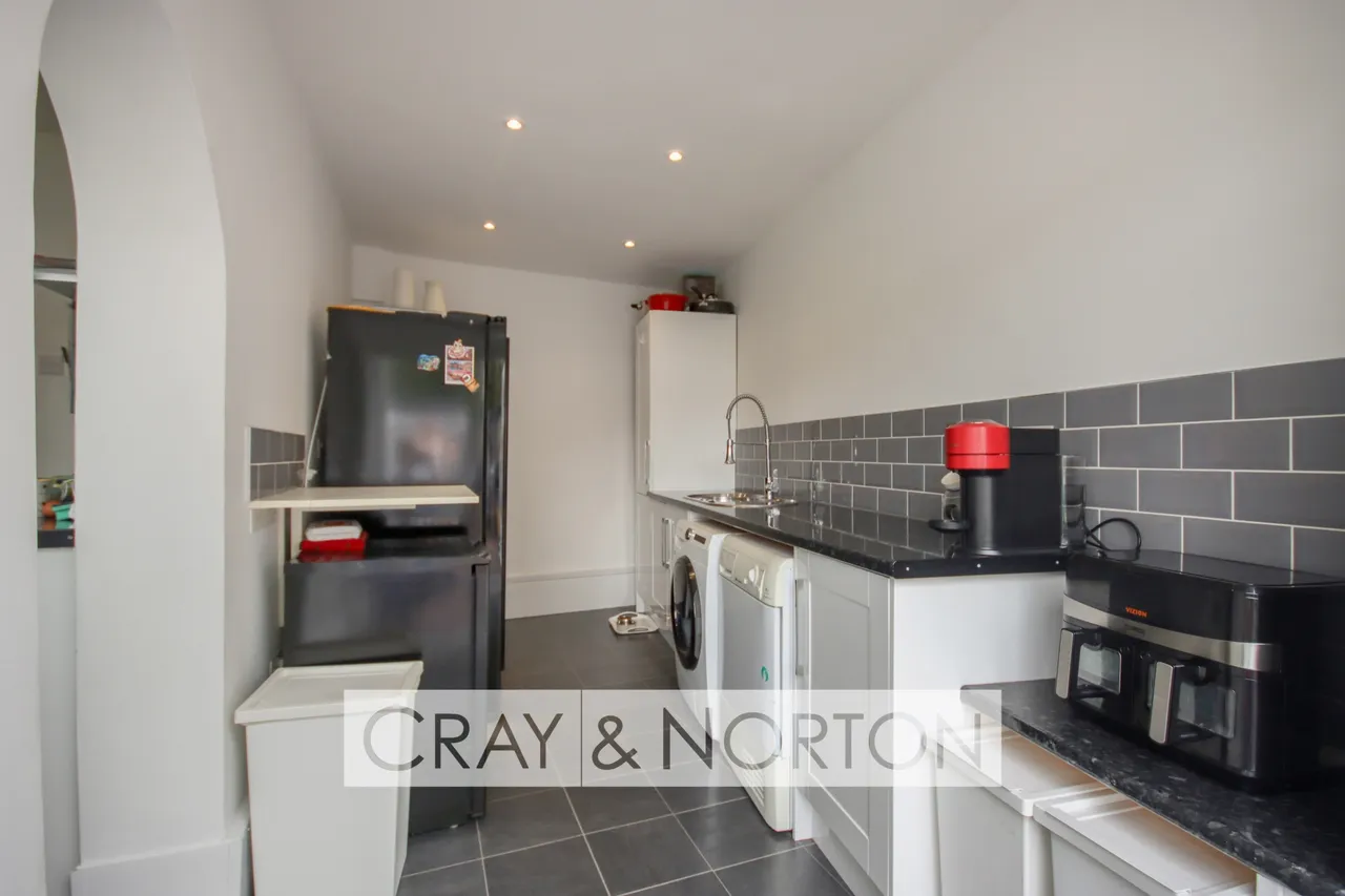 Glenthorne Avenue, Shirley Park, CR0, photo 15