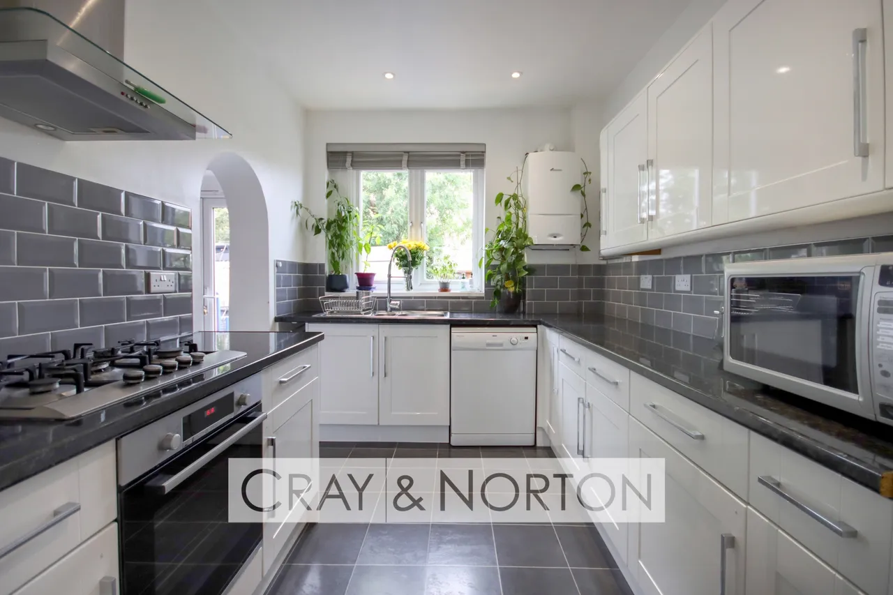 Glenthorne Avenue, Shirley Park, CR0, photo 13