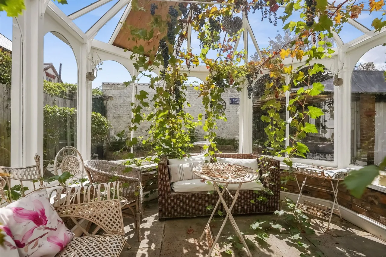 Mervyn Road, Shepperton, TW17 9HG, photo 13