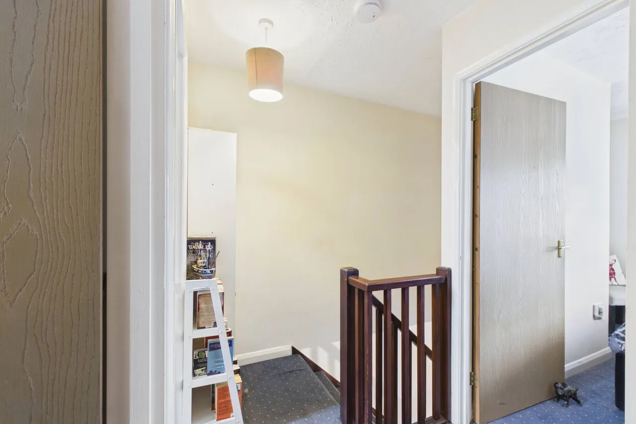 St. Georges Avenue, Stamford, PE9, photo 7