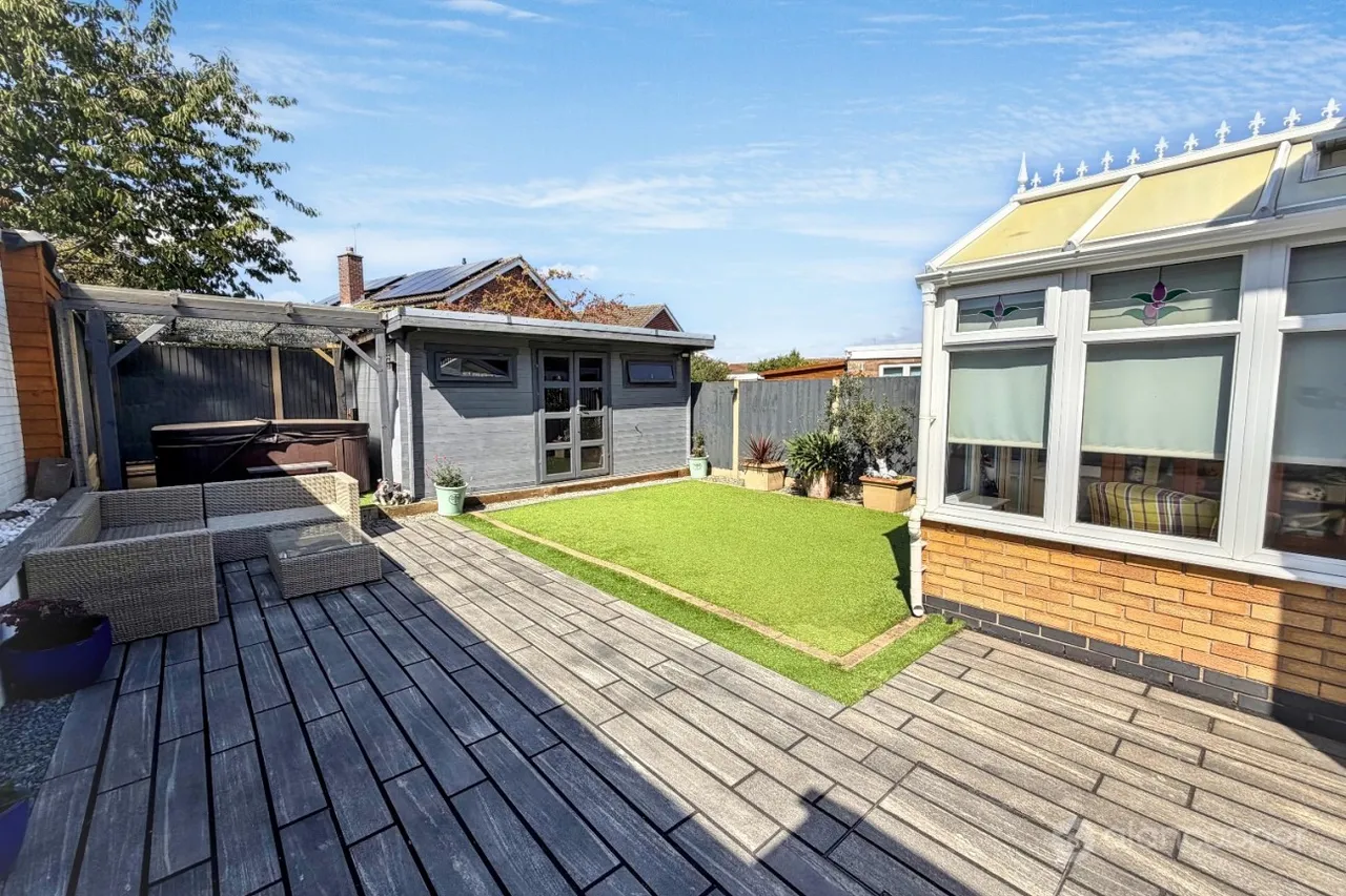 Crowhill Road, Whitestone, CV11, photo 17