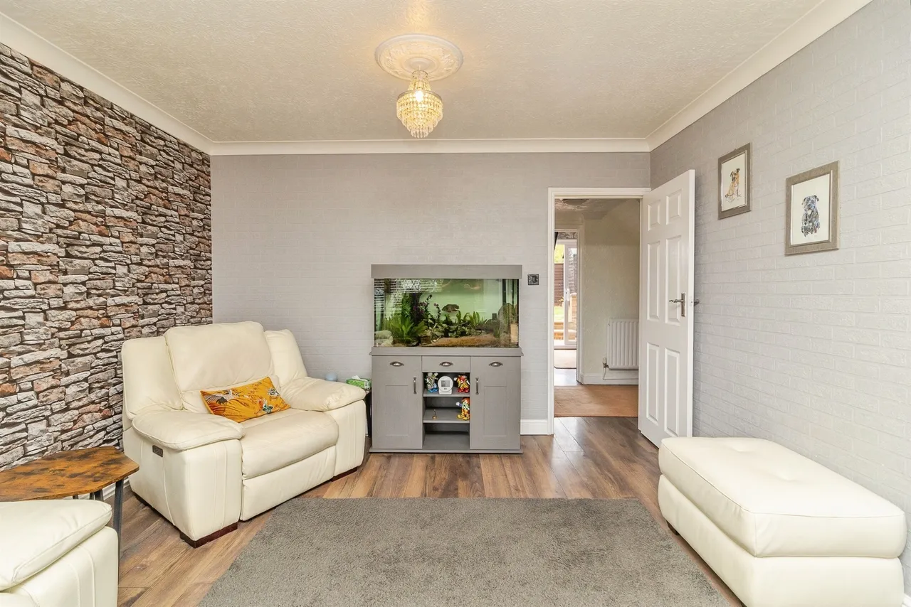 Kinross Crescent, Luton, LU3, photo 9