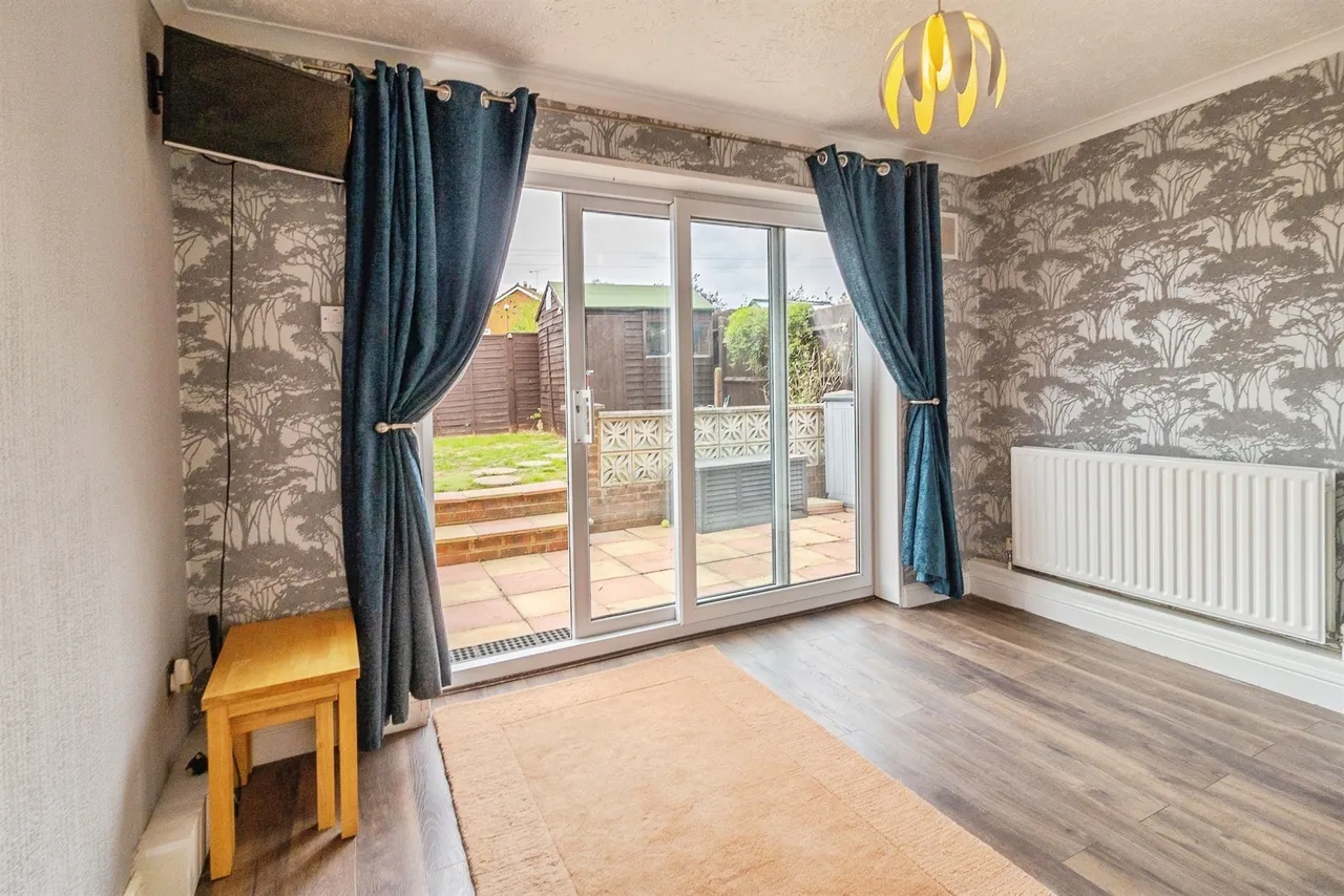 Kinross Crescent, Luton, LU3, photo 4