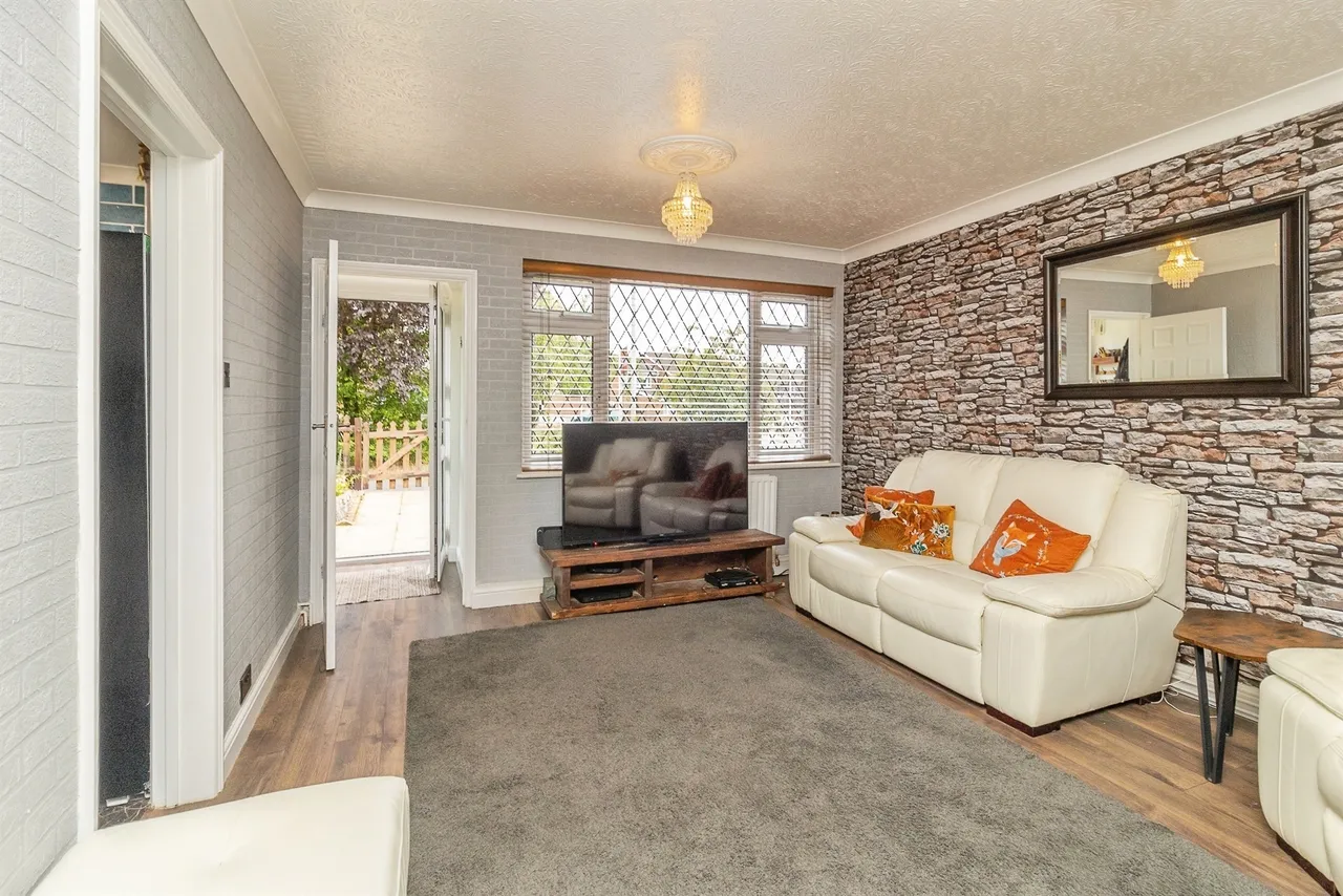 Kinross Crescent, Luton, LU3, photo 5