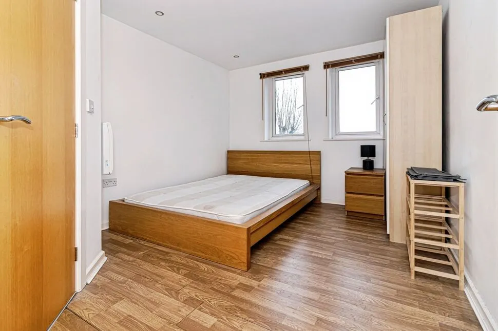 Elmira Way, Salford, M5, photo 5