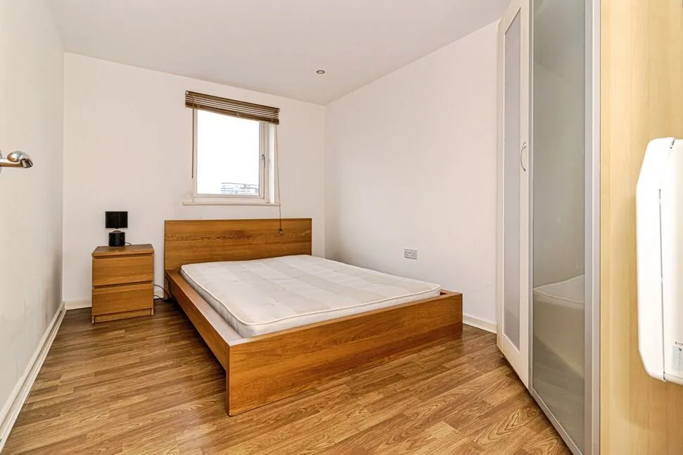 Elmira Way, Salford, M5, photo 7