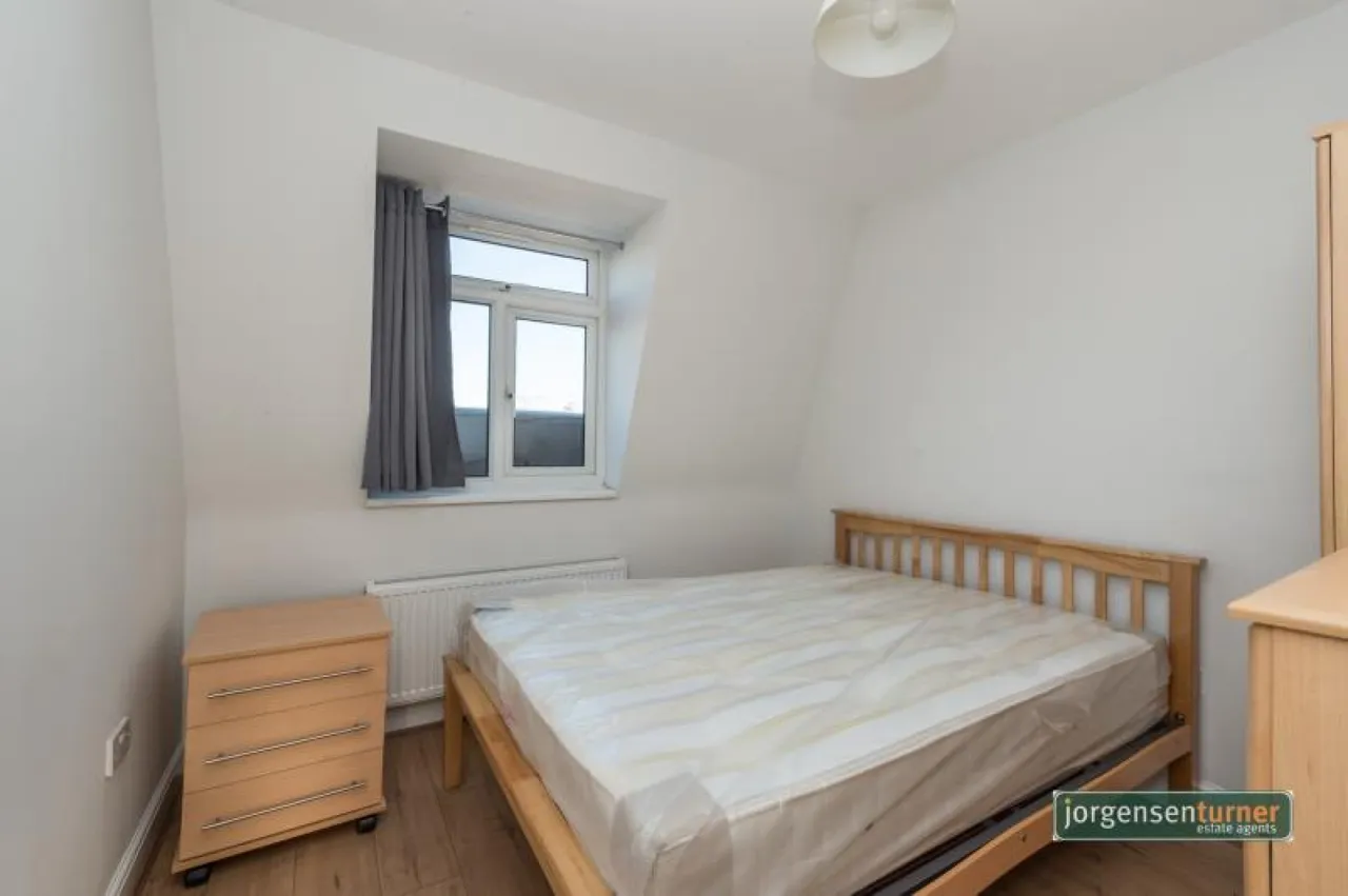 Churchfield Road, Acton, W3, photo 4