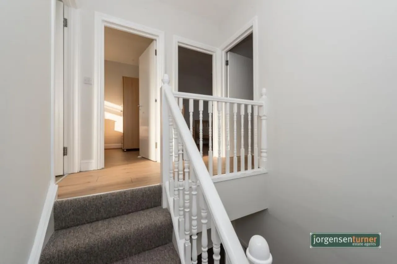 Churchfield Road, Acton, W3, photo 6