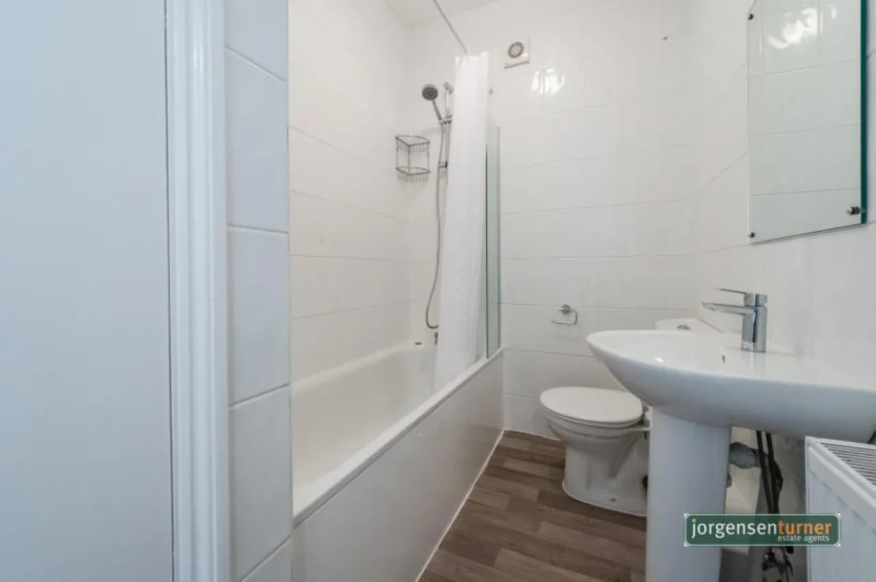 Churchfield Road, Acton, W3, photo 8