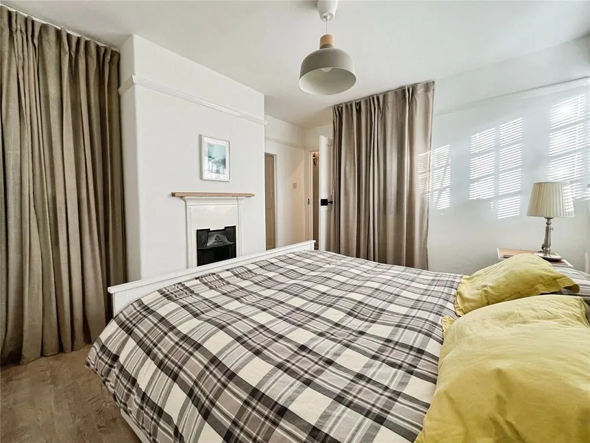 Well Hall Road, London, SE9, photo 17