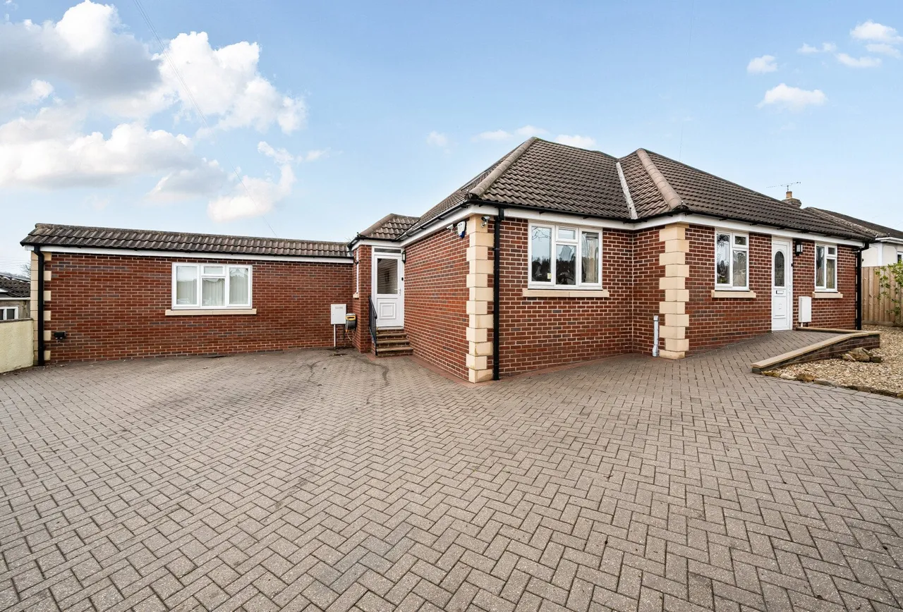 Northmead Road, Somerset, Midsomer Norton, BA3 2SH, photo 9