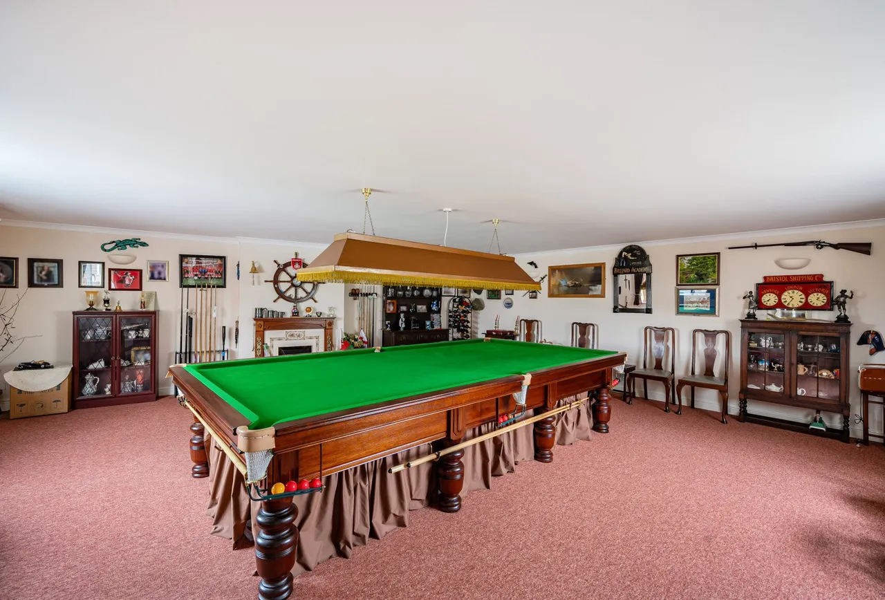 Northmead Road, Somerset, Midsomer Norton, BA3 2SH, photo 3