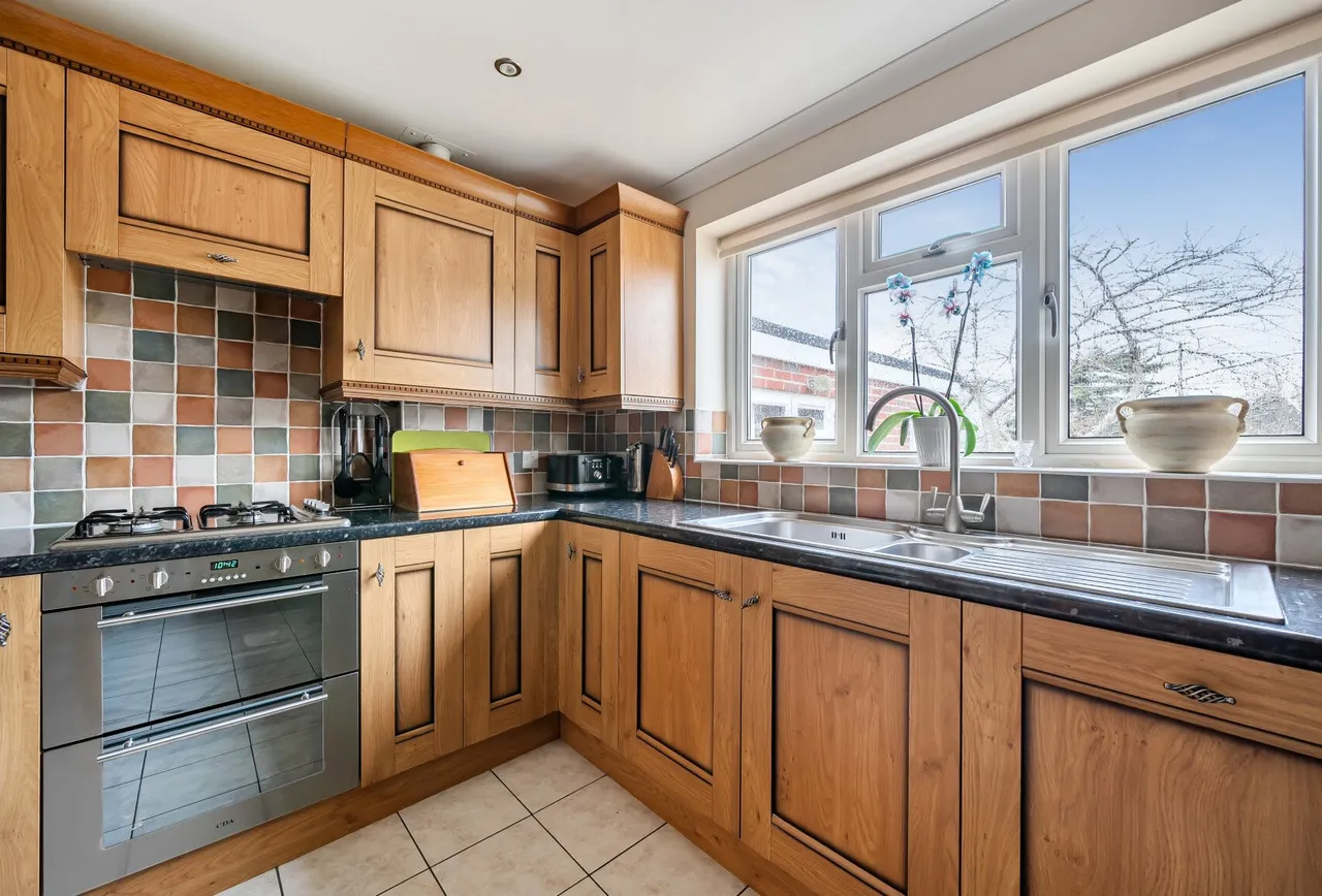 Northmead Road, Somerset, Midsomer Norton, BA3 2SH, photo 14