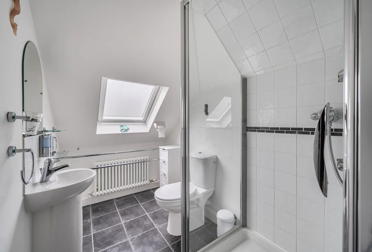 Northmead Road, Somerset, Midsomer Norton, BA3 2SH, photo 5