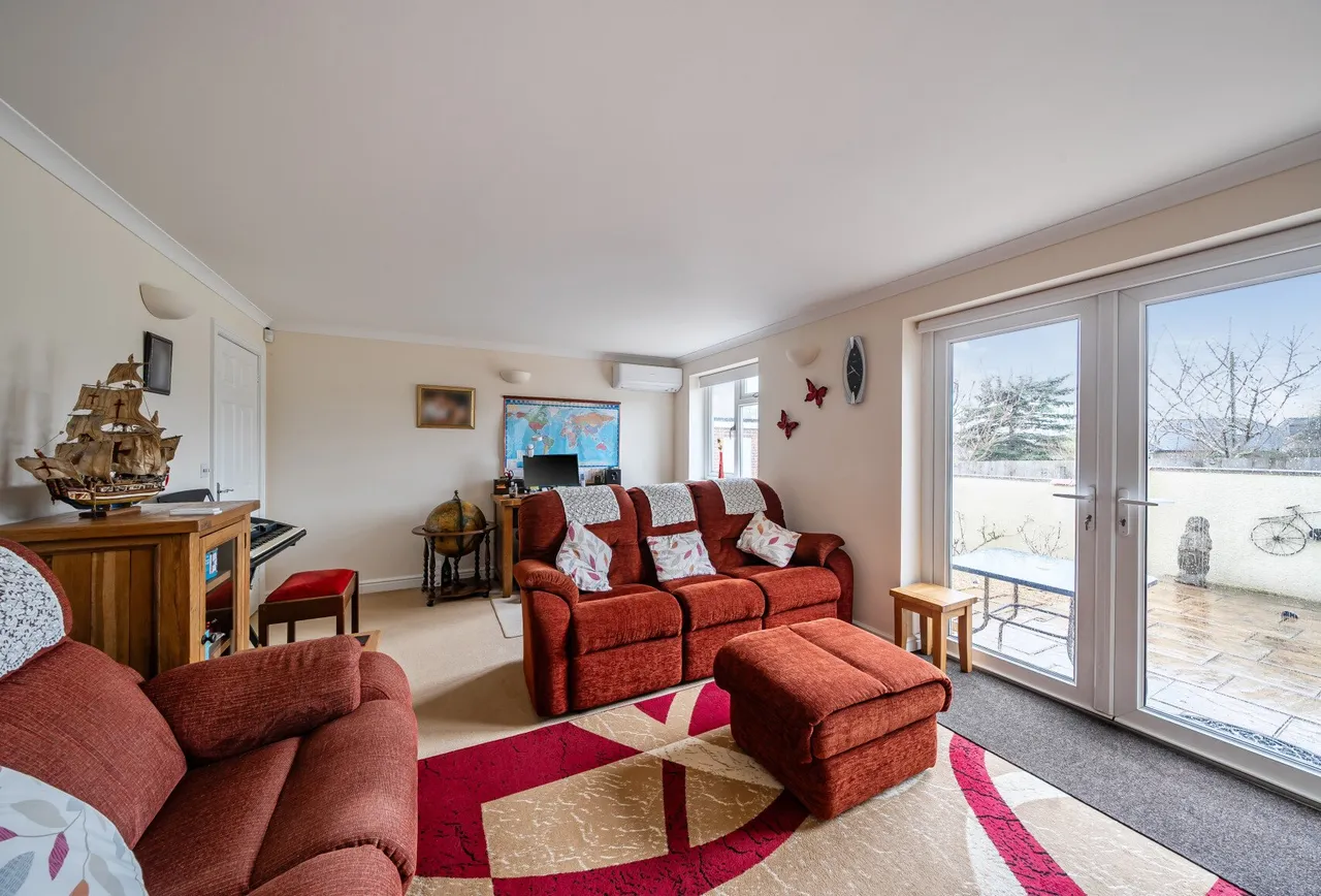 Northmead Road, Somerset, Midsomer Norton, BA3 2SH, photo 10
