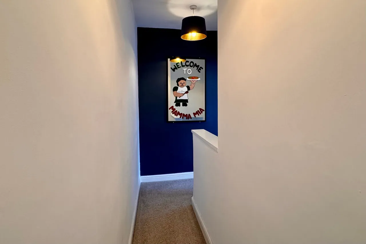 Mount Street, Glossop, photo 14