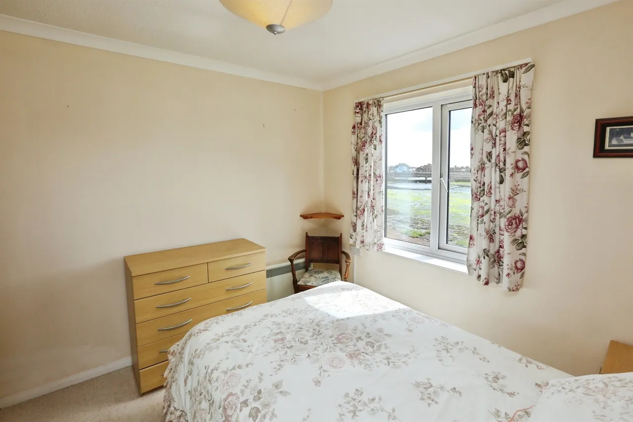Prince Alfred Street, Gosport, photo 7