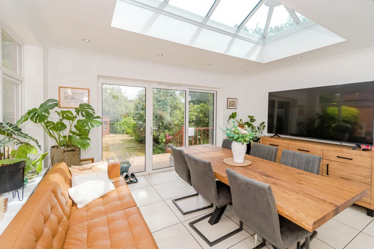 Bassett Avenue, Southampton, photo 5