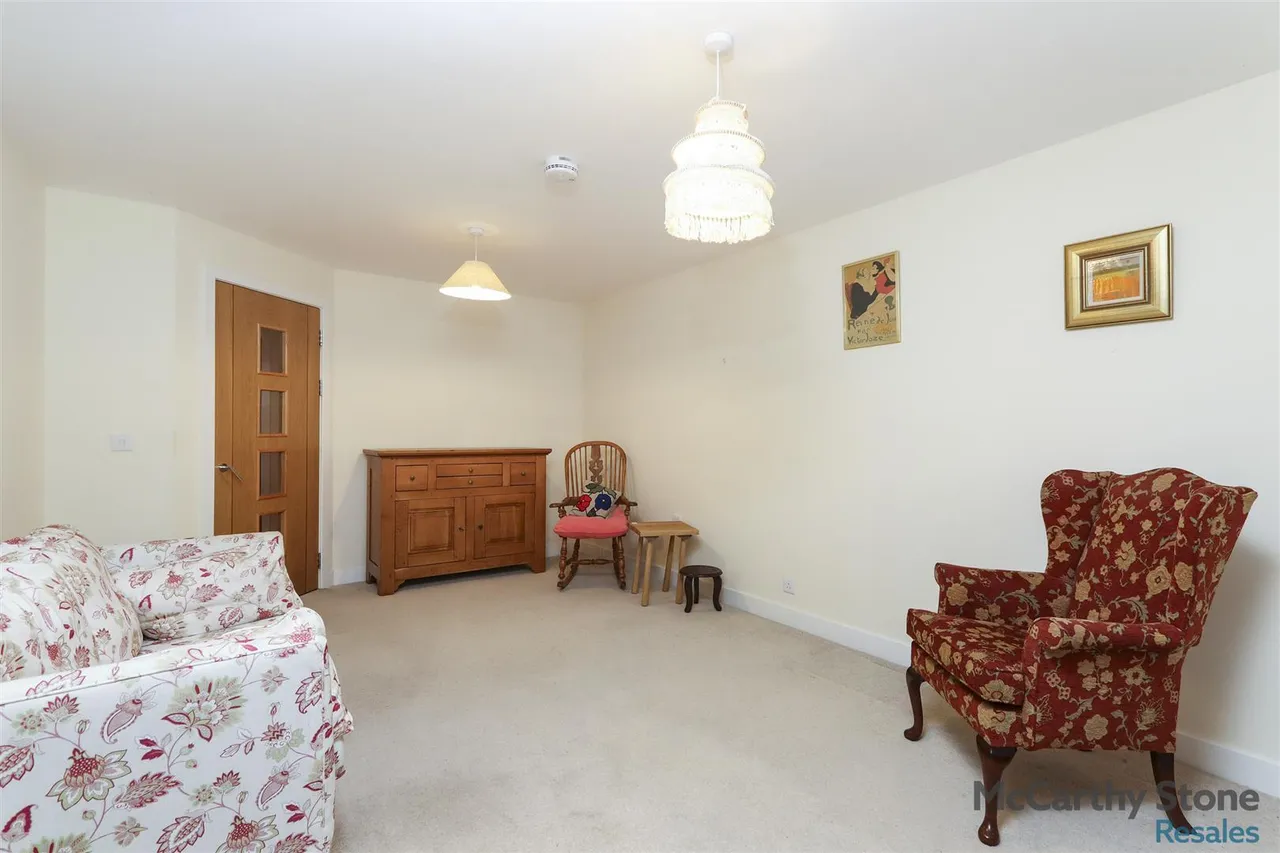 Craigdhu Road, Milngavie, G62, photo 4